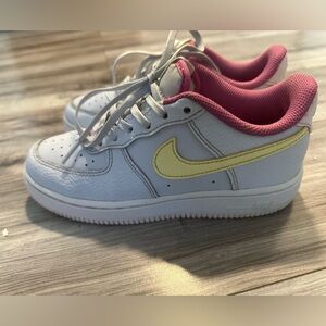 Nike Force 1